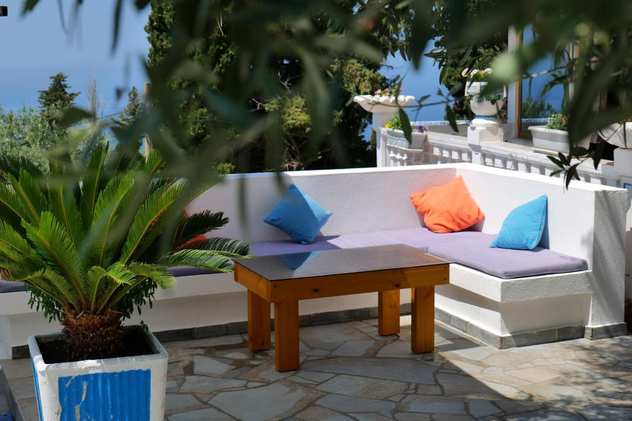 Hotel Panorama Piqeras Εξωτερικό φωτογραφία