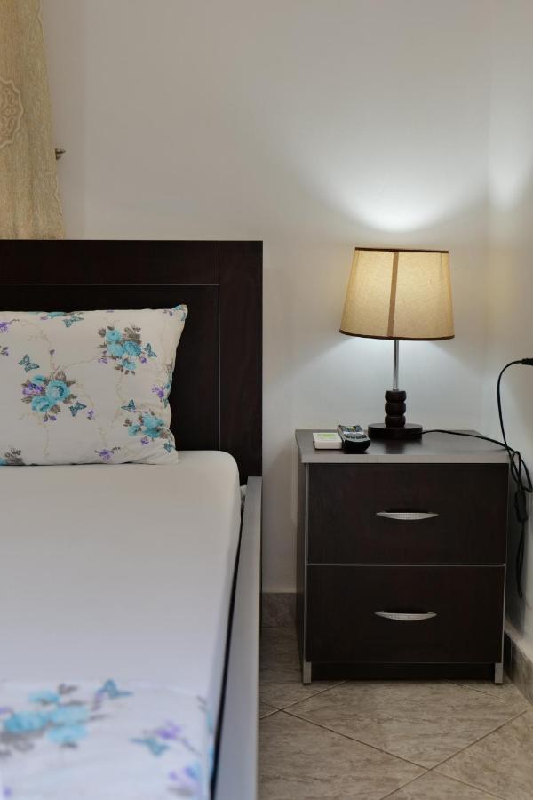 Hotel Panorama Piqeras Εξωτερικό φωτογραφία